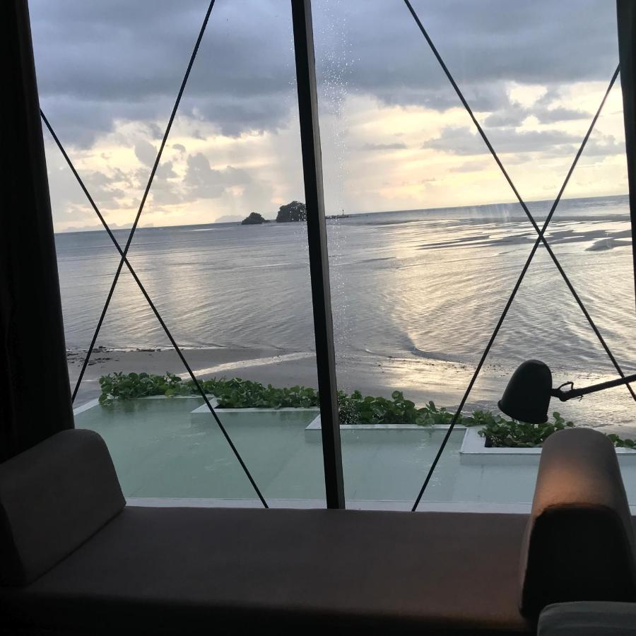 DEEPSPACE villa X1,Secret Address on Quiet Beach Ko Lanta Extérieur photo