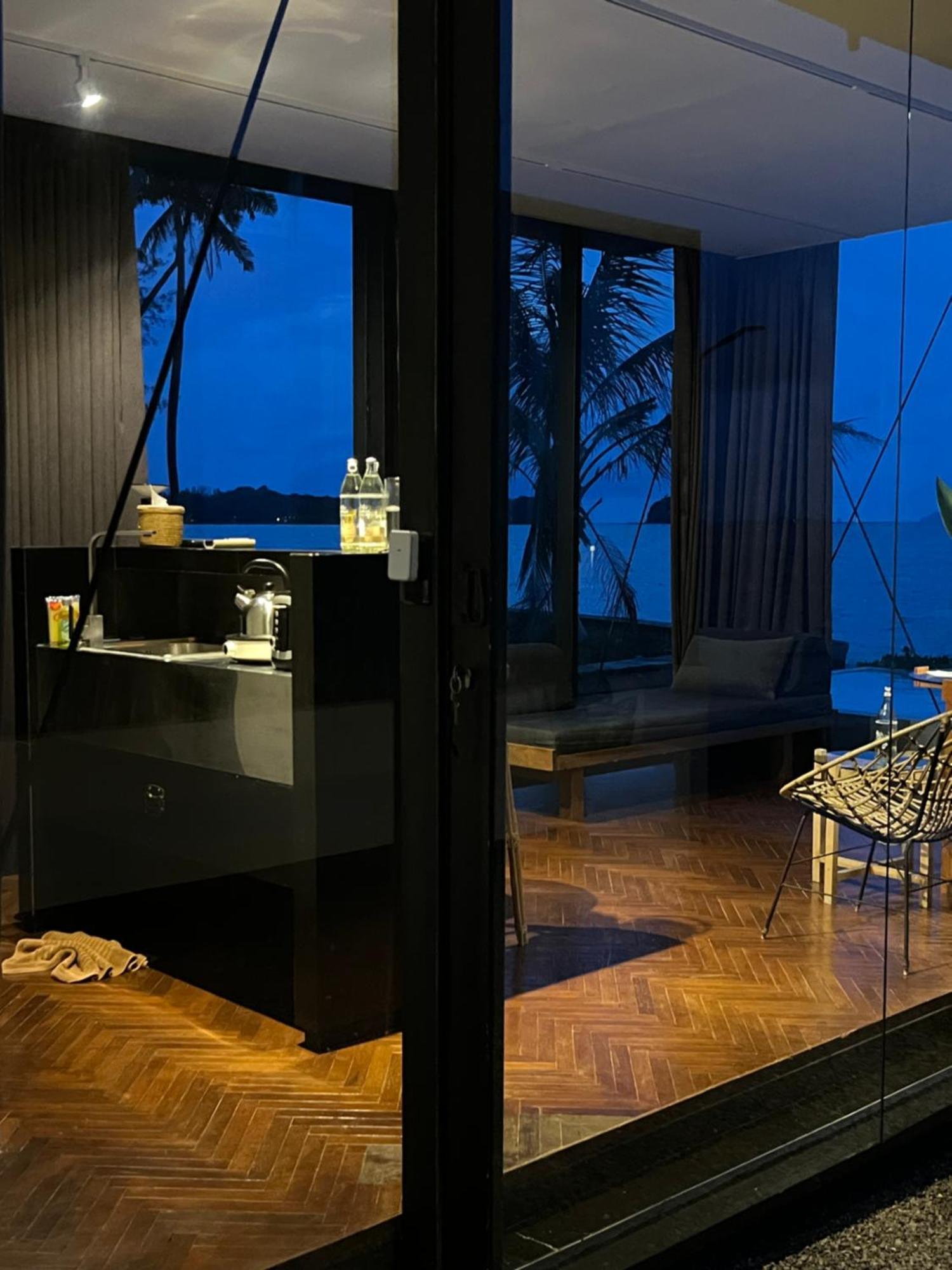DEEPSPACE villa X1,Secret Address on Quiet Beach Ko Lanta Extérieur photo